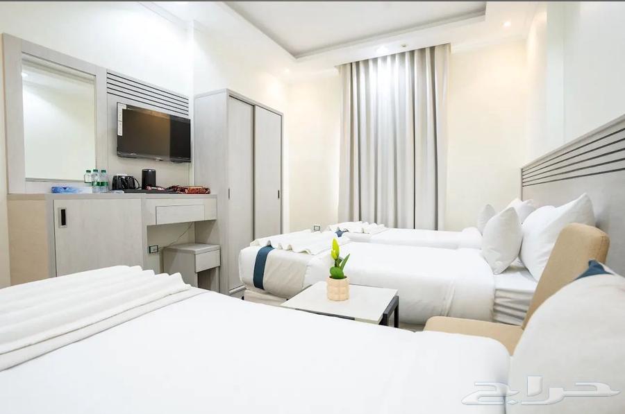 نجار فك وتركيب انواع غرف النوم والمطابخ والمكيفات والستاير64254825624835110