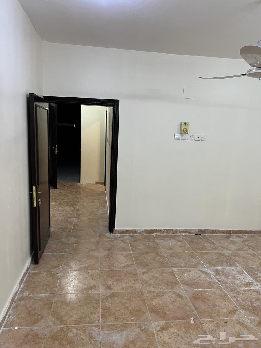 شقة سطح 3غرف وصاله مجدده النسيم الغربي64249495632259111