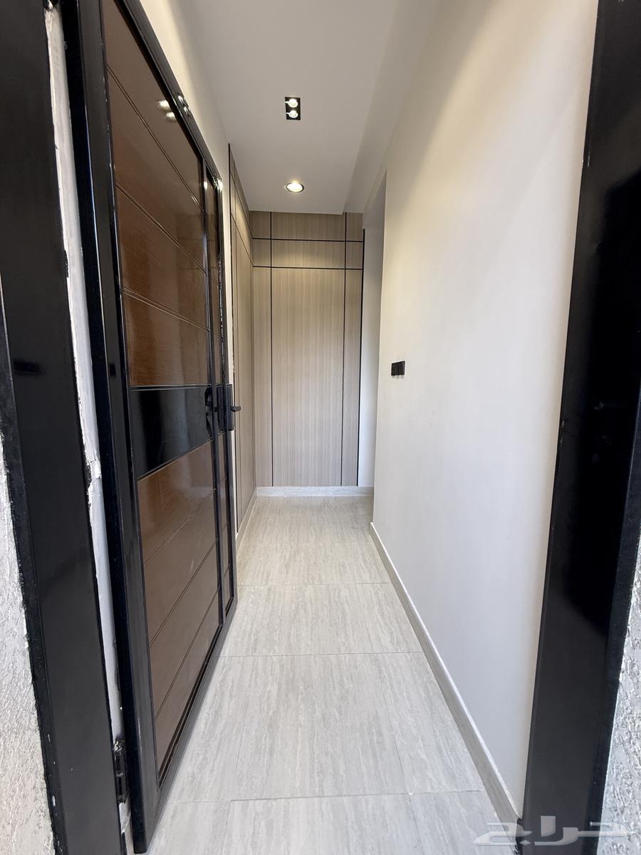 للبيع شقق ارضيه وشقق علويه ف ابها حي الموظفين وسط الخدمات64244824491906113