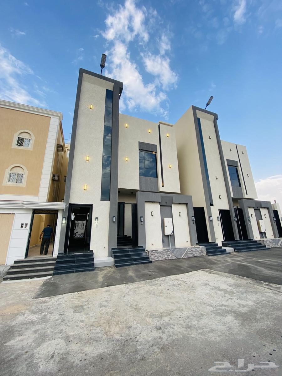 للبيع روف علوي مع ملحق تشطيب فاخرمساحة كبيرةحي الجوهر670الف64249713101187111