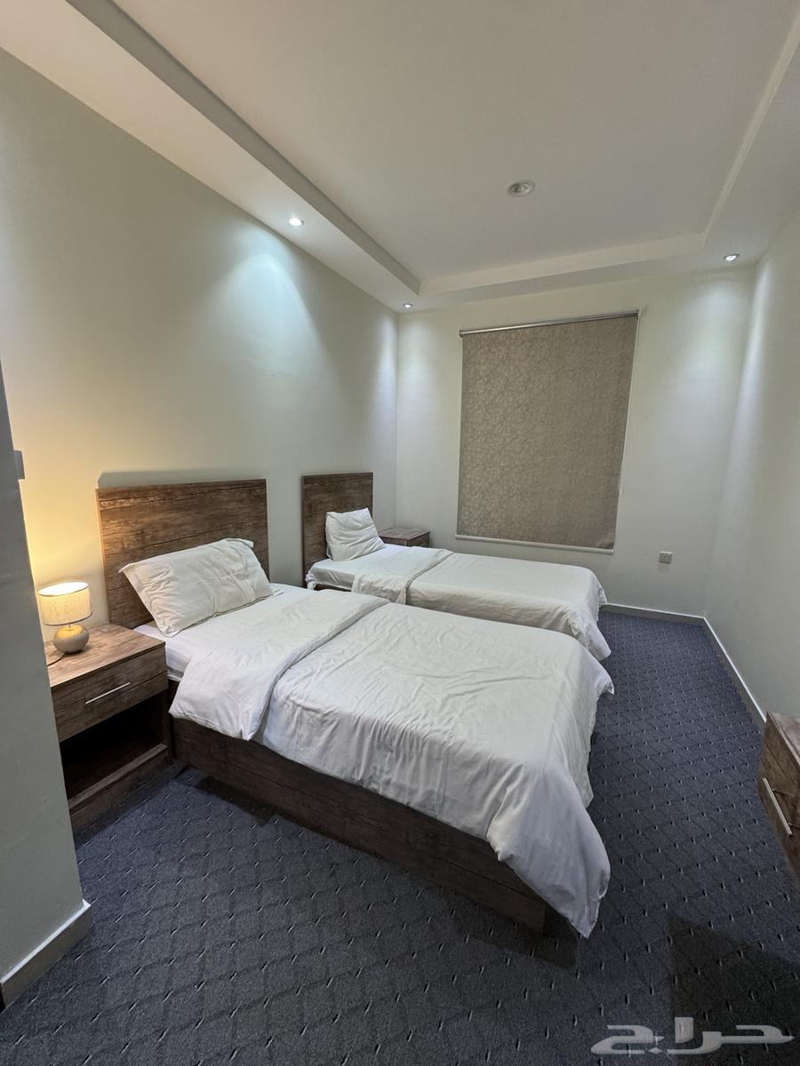 خلف الراشد مول شقق مفروشة للايجار اليومي64253979384193111