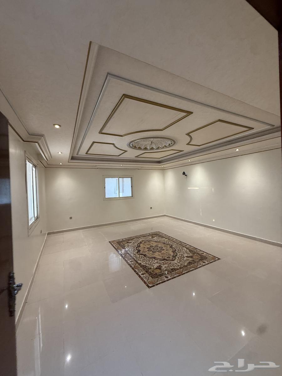 روف مستقل دور كامل بحي المنار للإيجار64254144583938112