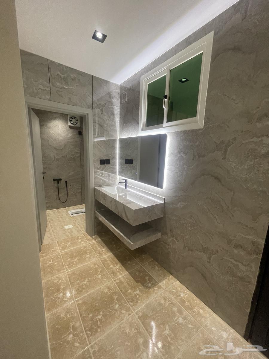 للبيع فله مجدده دورين مفصوله حي النهضة64253979059331112