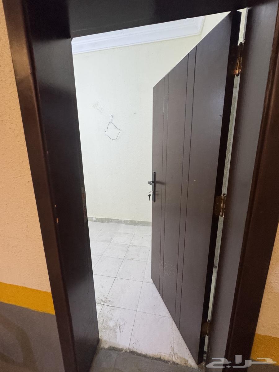 غرفة في السلامة للتاجير 900 بالشهر شامل الموية والكهرباء64531364841090111