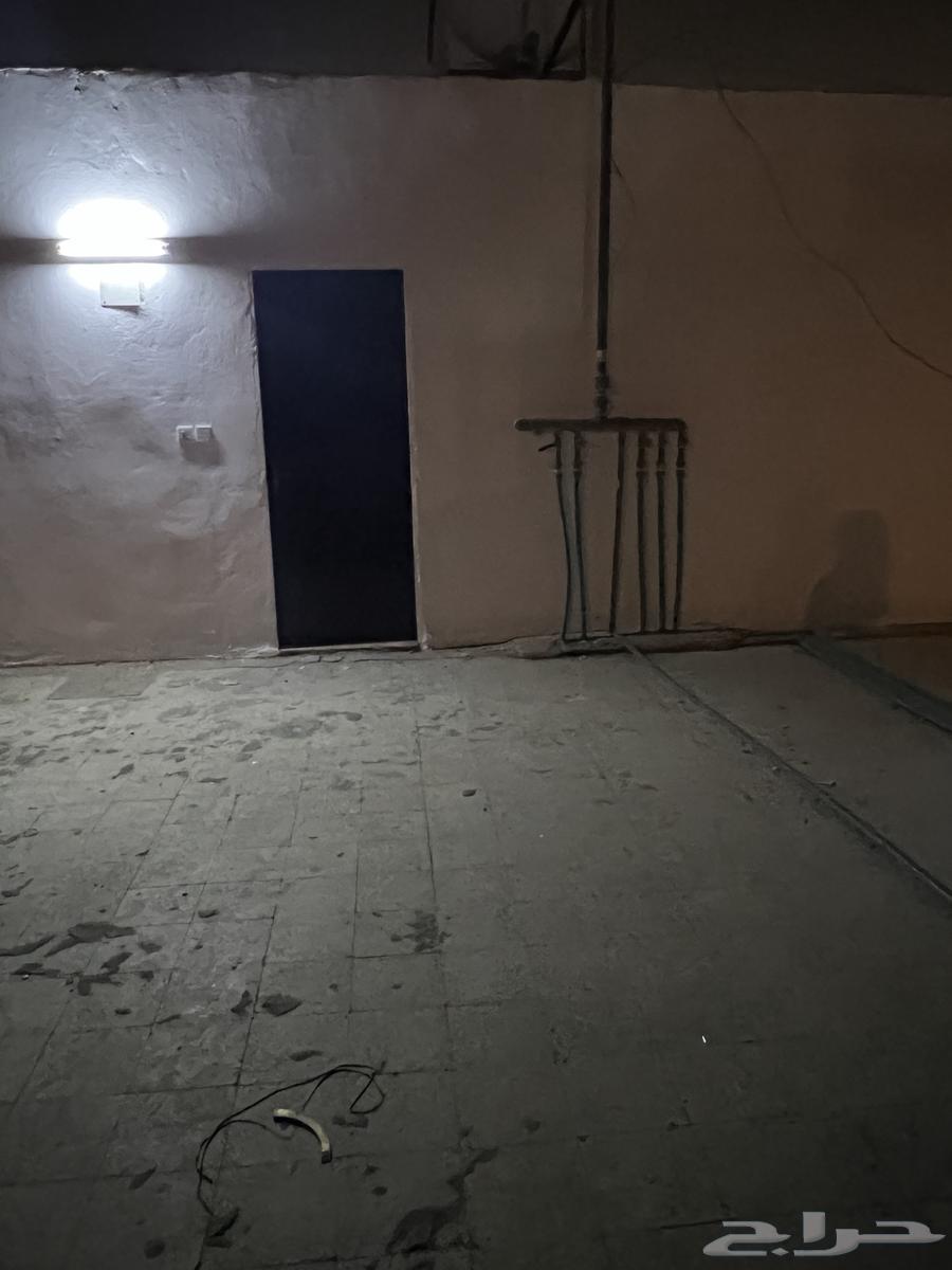 شقة سطح 3غرف وصاله مجدده النسيم الغربي64249495632259110