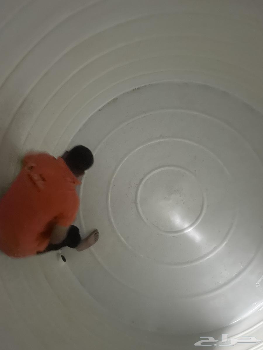 تنظيف خزانات بالرياض عزل خزانات بالرياض تنظيف مع التعقيم64254668110081113