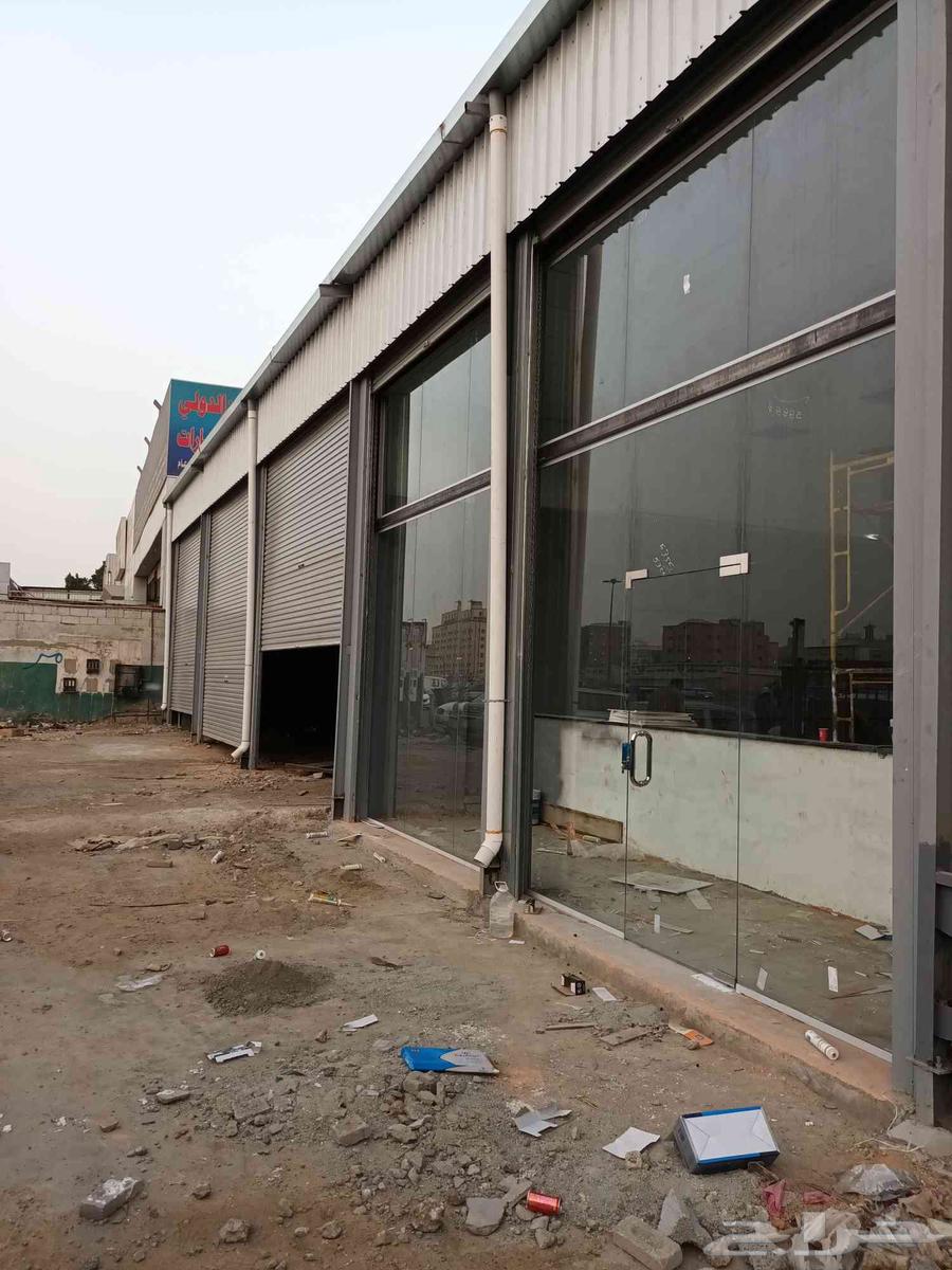 معلم وزجاج وصيانه ضلف امنييون وشبك64254825709185112