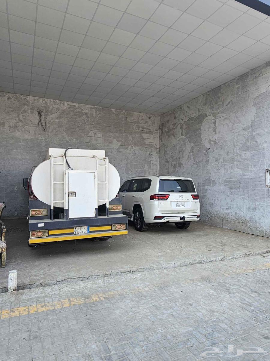 مغسله للتقبيل جاهزه بالكامل لا يتواصل الا الجاد مساحتها 9 864244824619777111