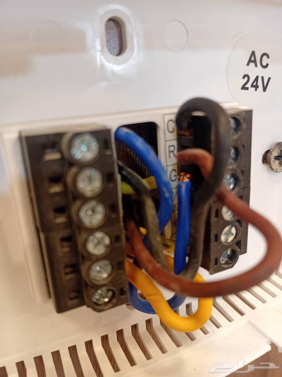 كهربائي.الرياض متواجد في جميع احياء64249940351745111