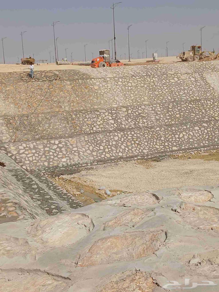 Natural stone technician, all types of natural stone supply and installation of Rebareeb64254317721347111