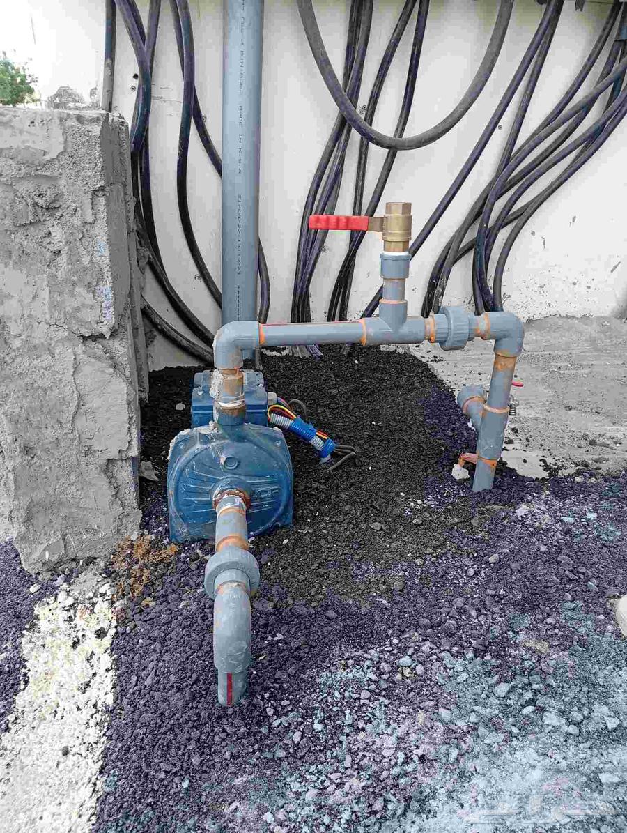 متوفر معلمين للكهرباء -نجار -مبلط -سباك-دهان -ويوجد قطع64249506012291112