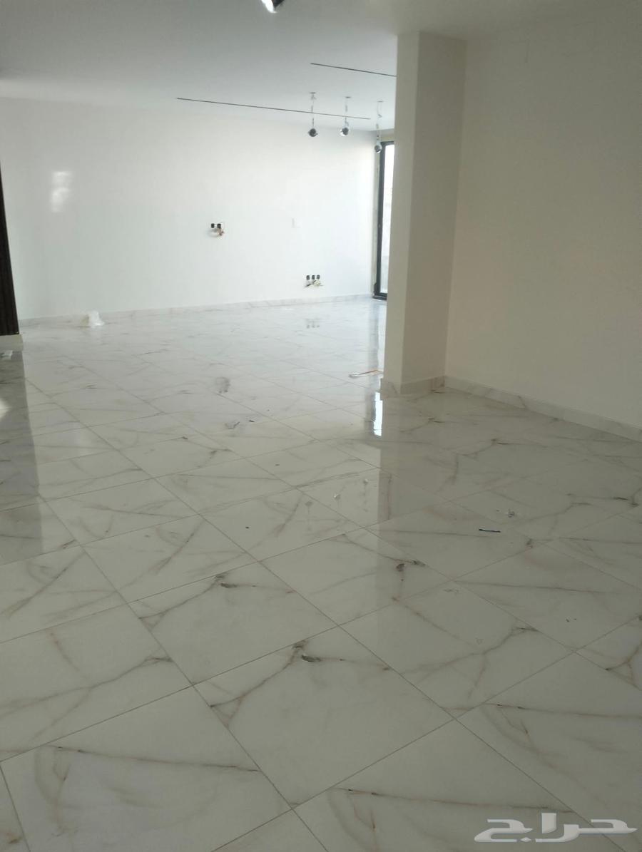 We have a demolition expert, a construction expert, and a water jet cutting expert64249725520642114