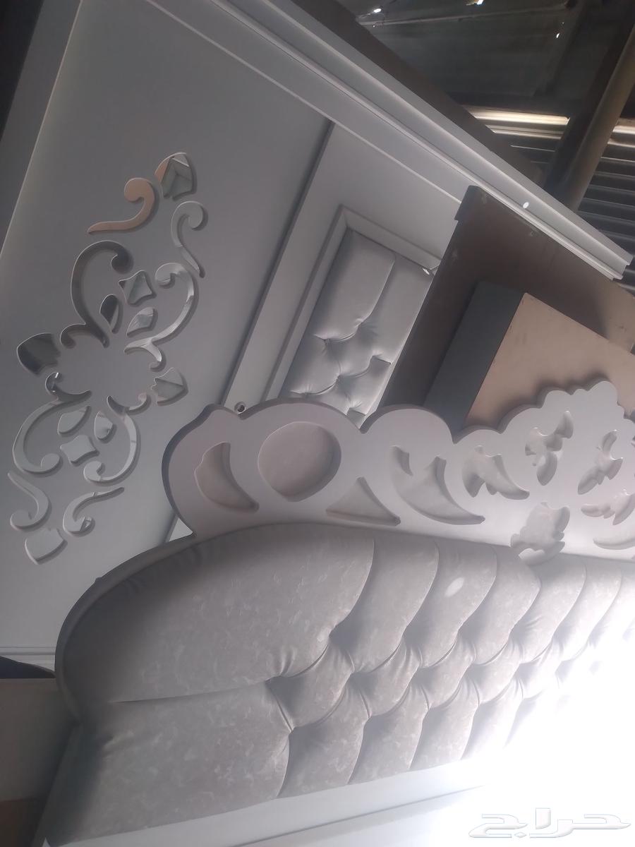 Carpenter for disassembly, assembly, and moving of rooms and kitchens64253986155265111