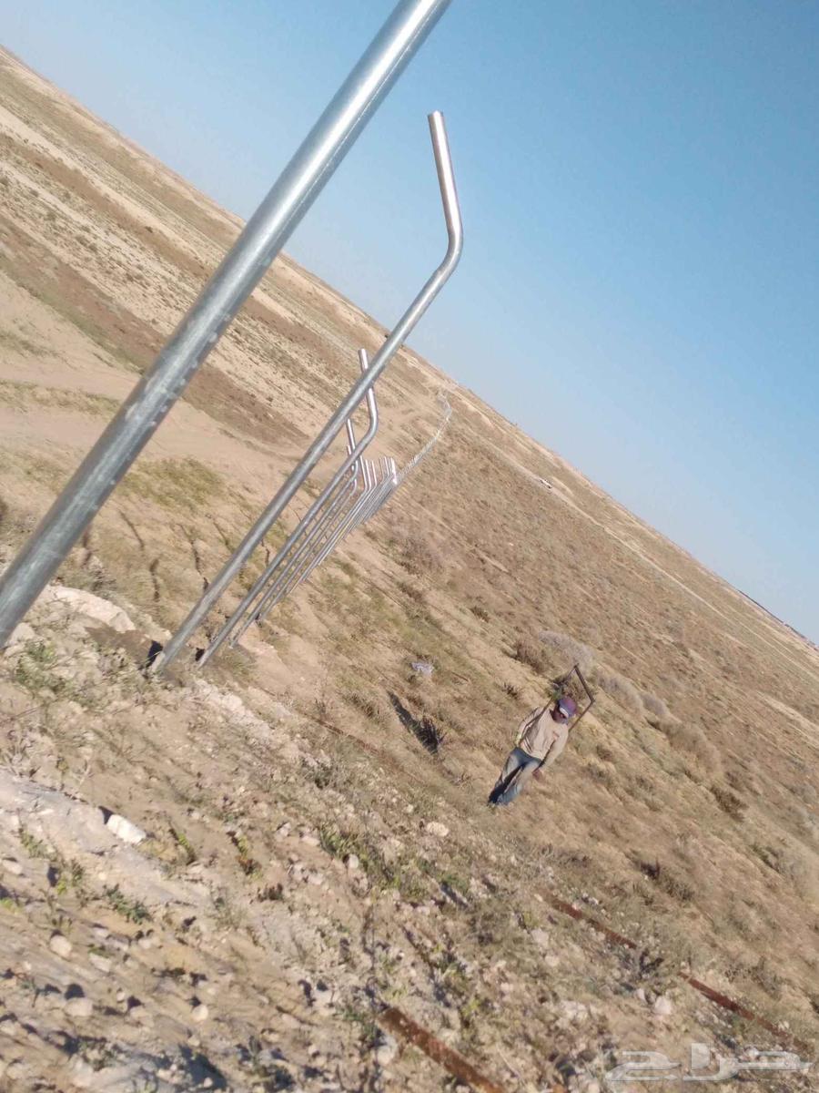 We install fences and barriers, farm fences, poultry fences, residential fences64245001177858110