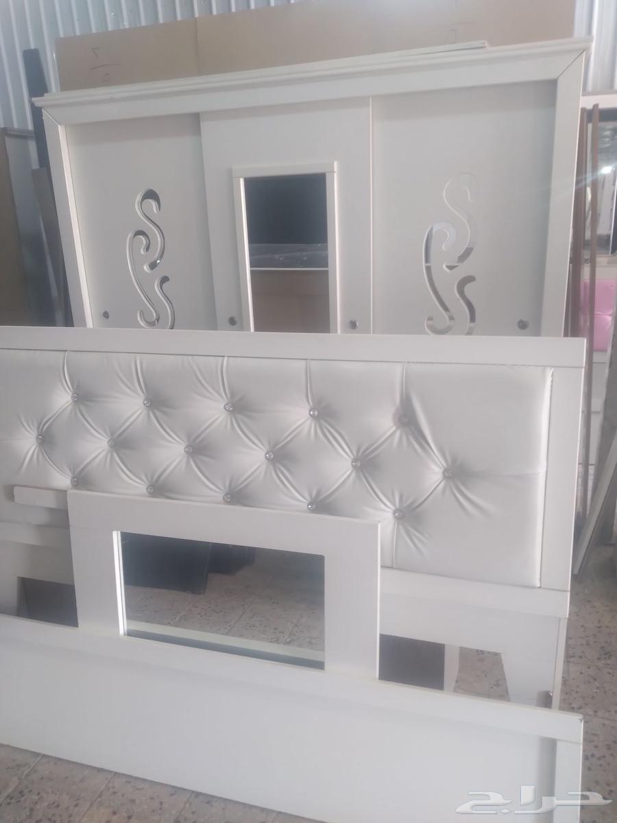 Carpenter for disassembly, assembly, and moving of rooms and kitchens64253986155265110