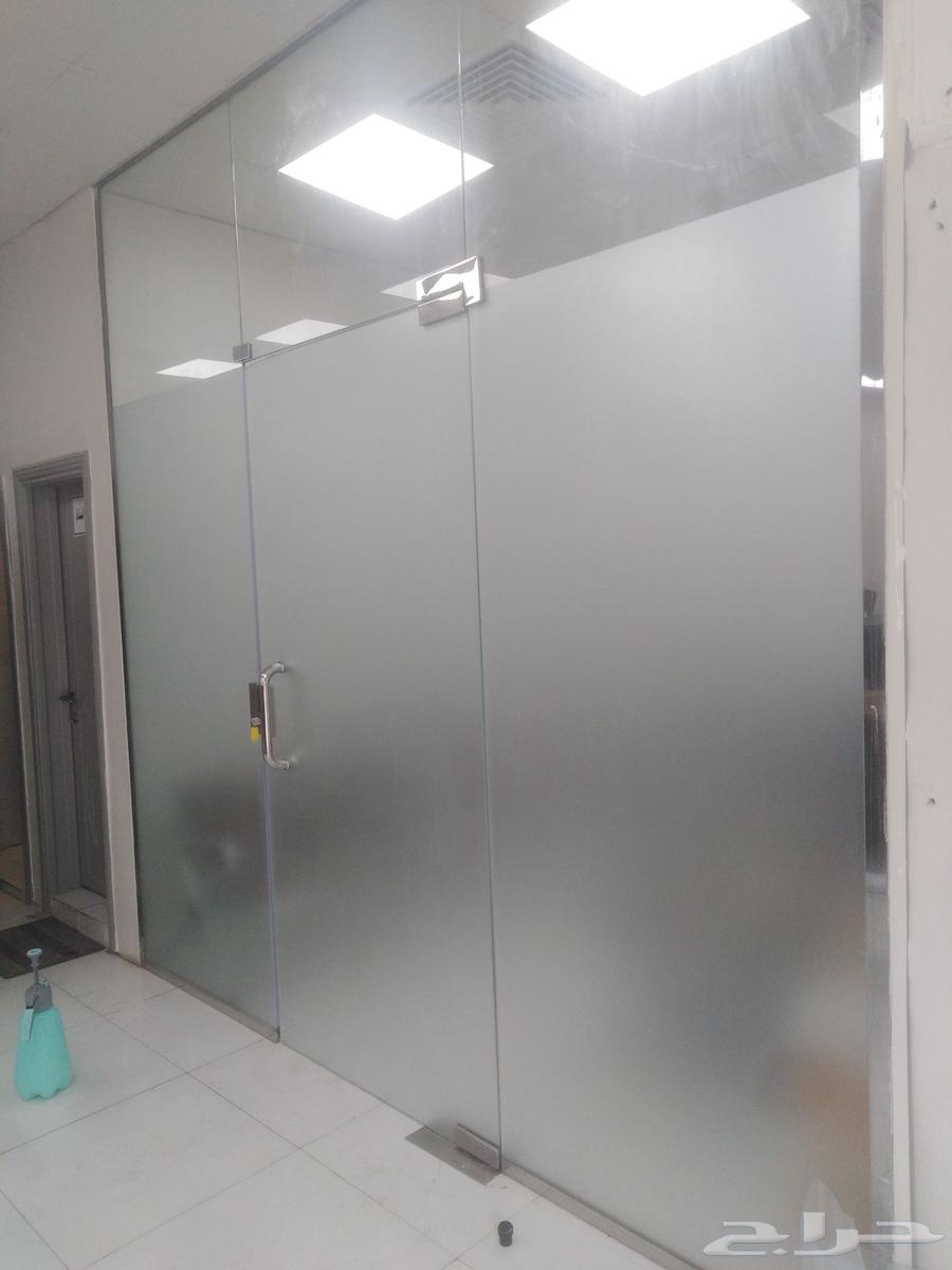 زجاج سكريت واجهات المحلات التجارية دربزين شورات مكاتب وجميع64254668501250111