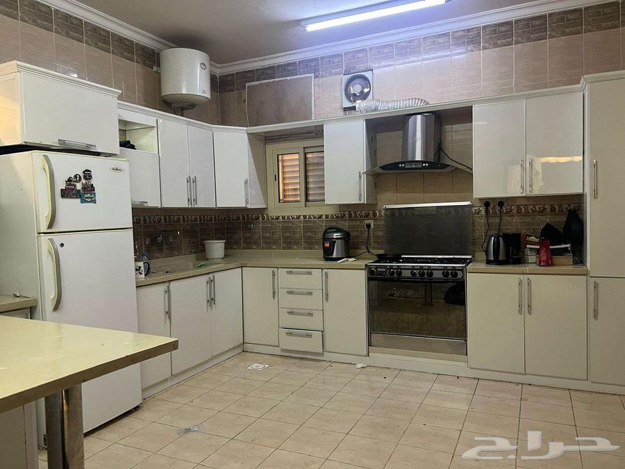 معلم تركيب مطابخ فني صيانة مطابخ64250136576003110