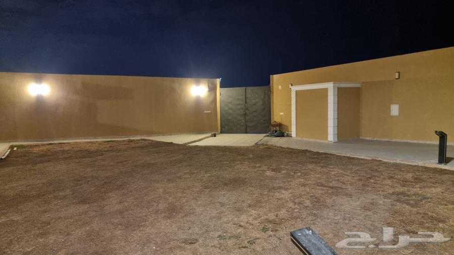 استراحه للإيجار السنوي قسمين رجال ونساء مأثثه64244824010242111