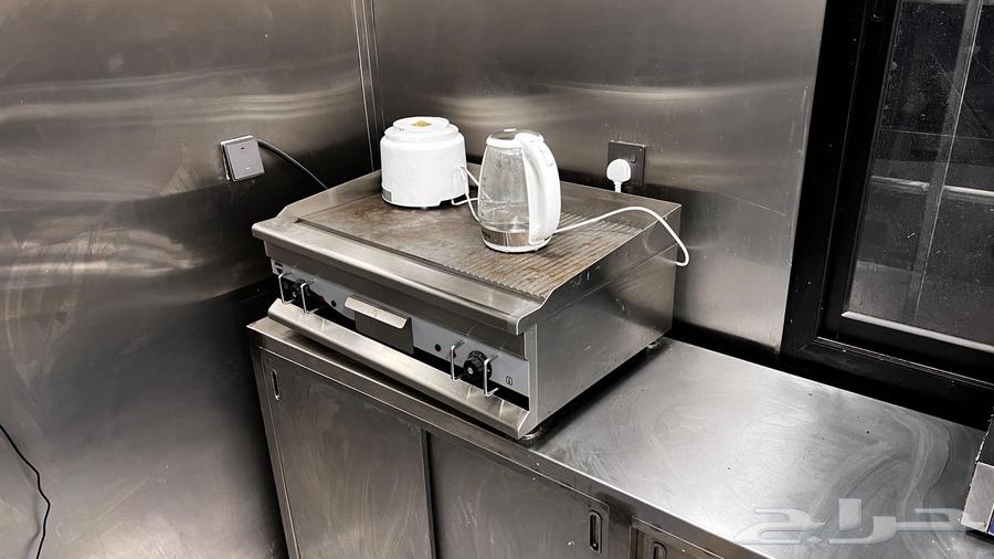 للبيع كونتينر مطعم متنقل   جاهز للتشغيل فور ا64249495970435112