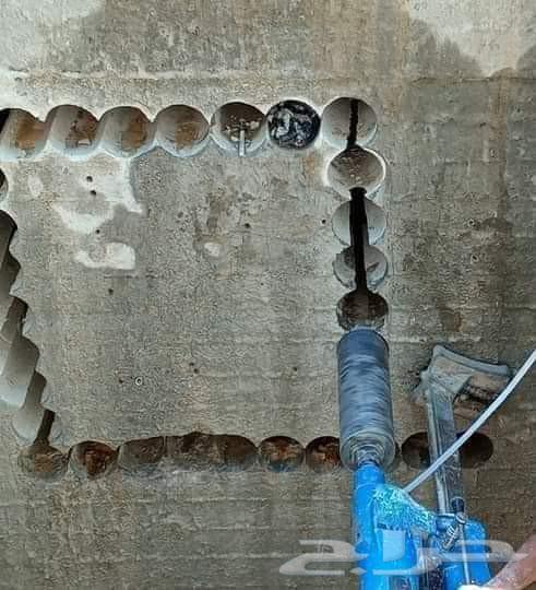 He operated a copper pipe drilling machine for air conditioner installations and repairs64249940605697113