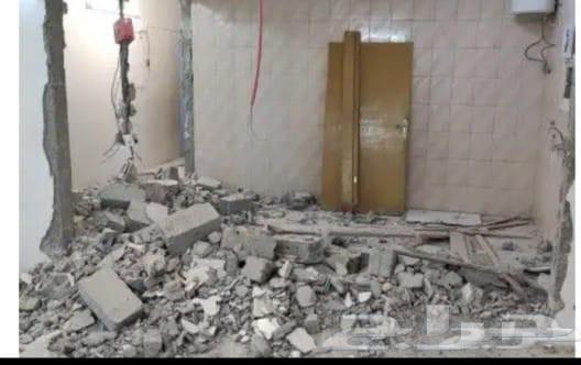 Plastering repair and breaking64254666756483113