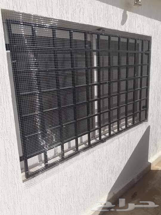 Annoying pigeon repellent installation of pigeon netting in Jeddah64249725711361114