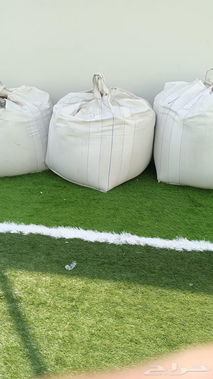 I am a master carpenter for installing playgrounds, decorations, or gardens, German place64254508314113110