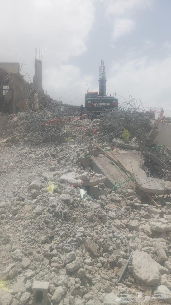 Demolition of buildings and removal of demolition debris in exchange for scrap, contact for details64255127844866111