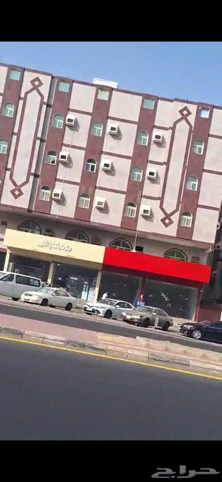 محل للتقبيل ( بروست )64244824124929111