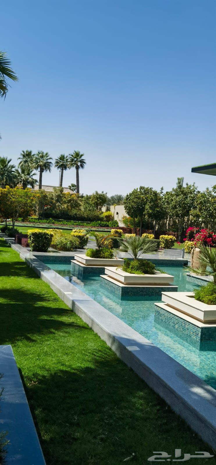 تنسيق حدايق وتركيب شبكات الري والعشب الصناعي وعلاج النخيل64254667983746111
