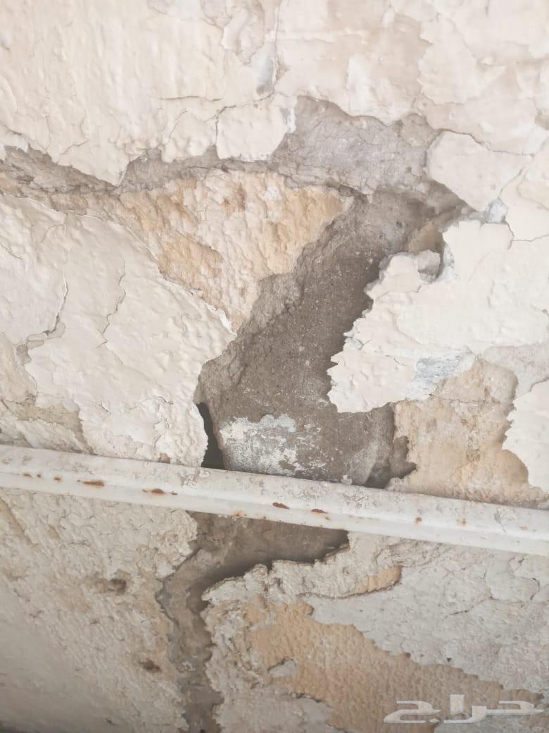 Leak detection for water leakage in bathrooms, tanks, humidity, swimming pools.64249939601539114