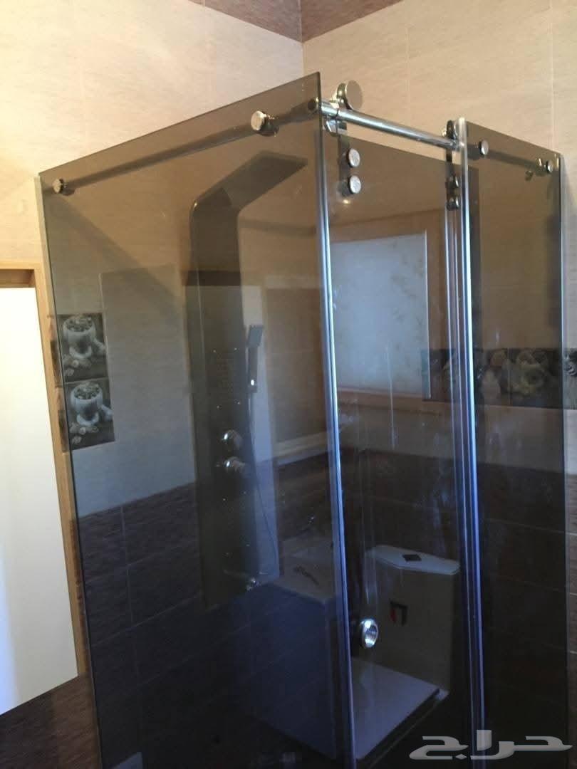 Misleading facades of glass shops, frosted home windows, insulating and soundproofing, frosted64254506910083111