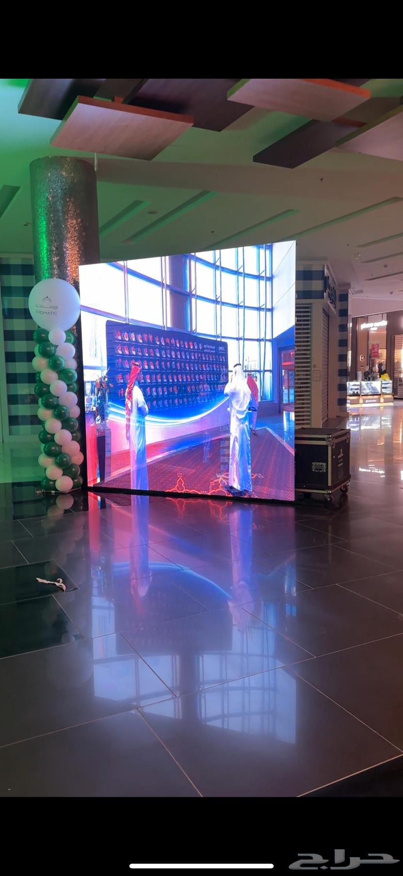 Organizing Events, Conferences, and Openings64254825736578113