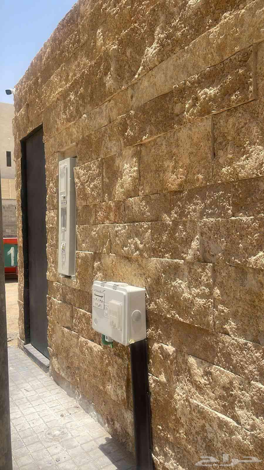 معلم حجر توريد وتركيب حجر طبيعى ابيض نساح روحام64244999224195114