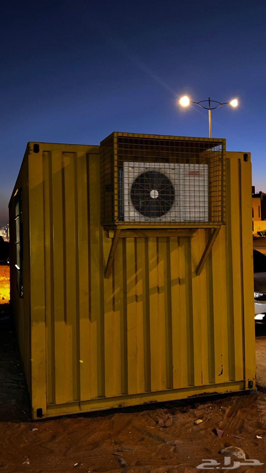 للبيع كونتينر مطعم متنقل   جاهز للتشغيل فور ا64249495970435114