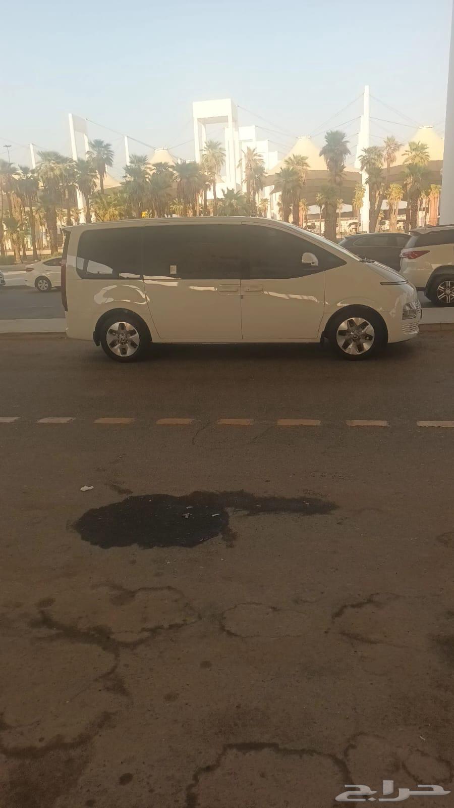 توصيل مشاوير مكه والمطار وخدمات عمره64249505197826110