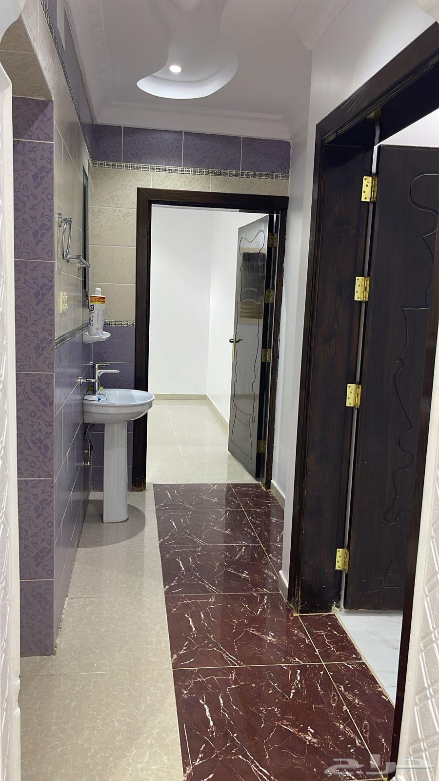 للإيجار شقة دور أرضي بحي الواسط64249714730498113