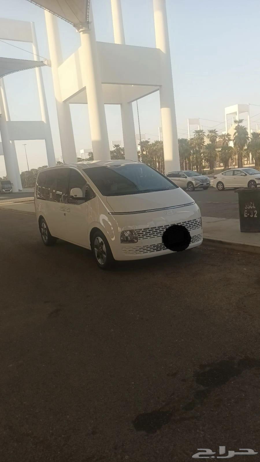 توصيل مشاوير مكه والمطار وخدمات عمره64249505197826111