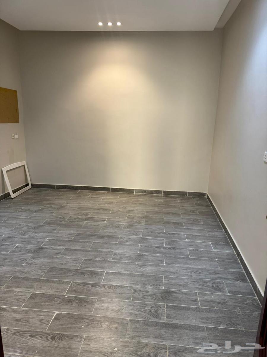 غرف عزاب للايجار حي مريخ64259717671299112