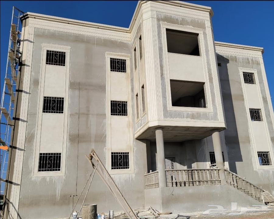 Decorative and colored plastering master, alternative to natural stone64253986214531114