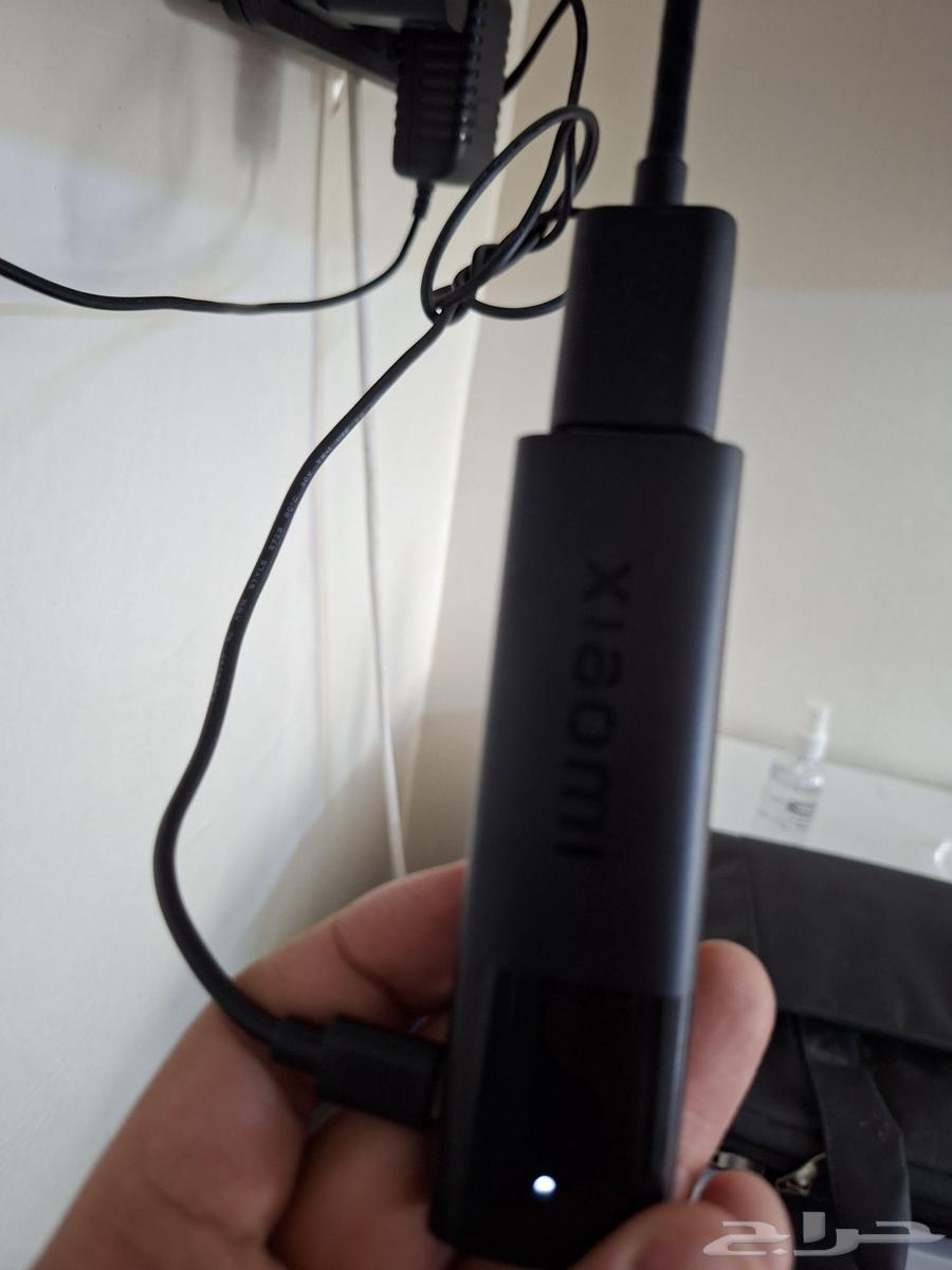 شاشة 43 و حامل متحرك و رسيفر و طبق دش و قطعة شاومي ستيك 4k64679211846787114