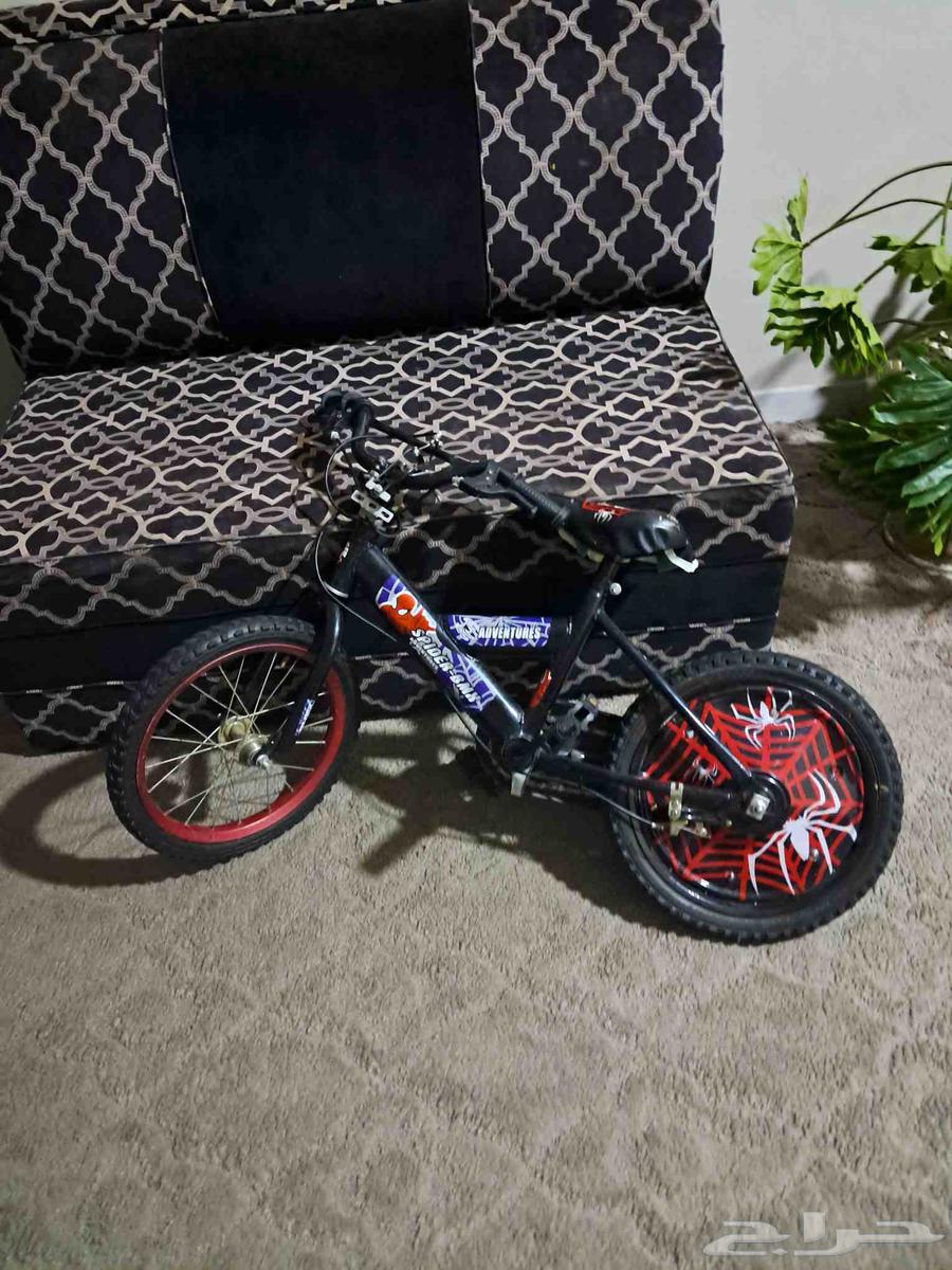 الخبر الثقبة64536460055041110