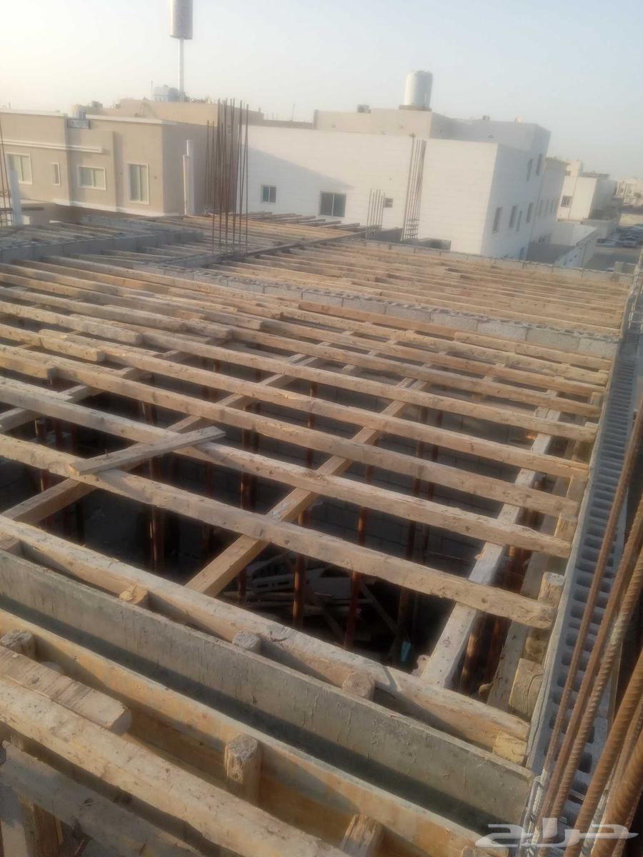There are carpenters and assistants, special offer master 170, assistant 15064168686480643110