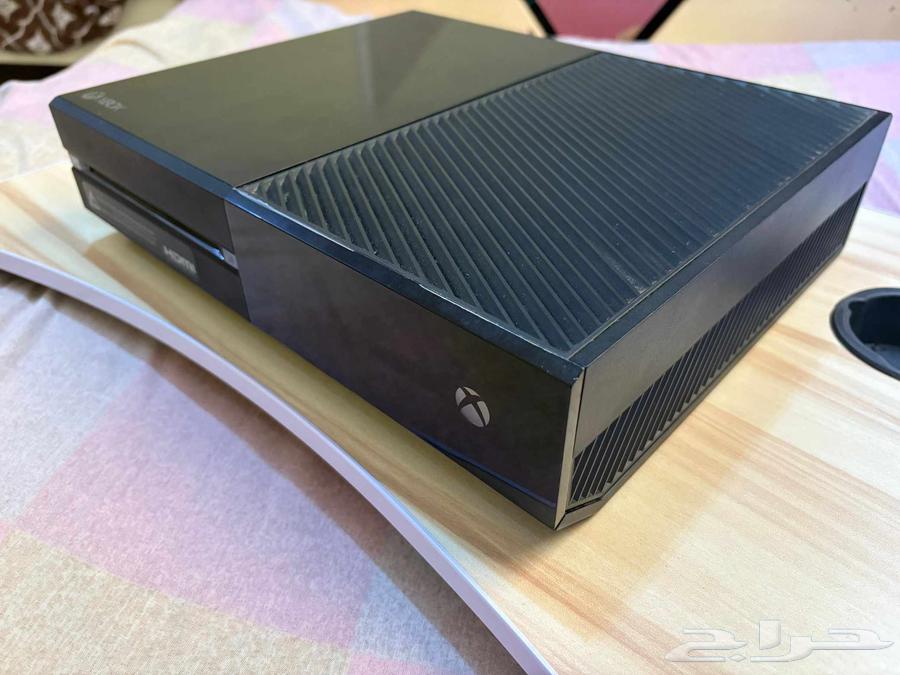 Xbox One device at an amazing price with full box and accessories64562459638914112