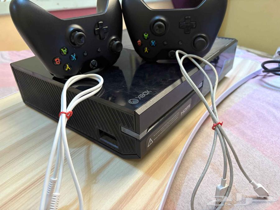 Xbox One device at an amazing price with full box and accessories64562459638914113