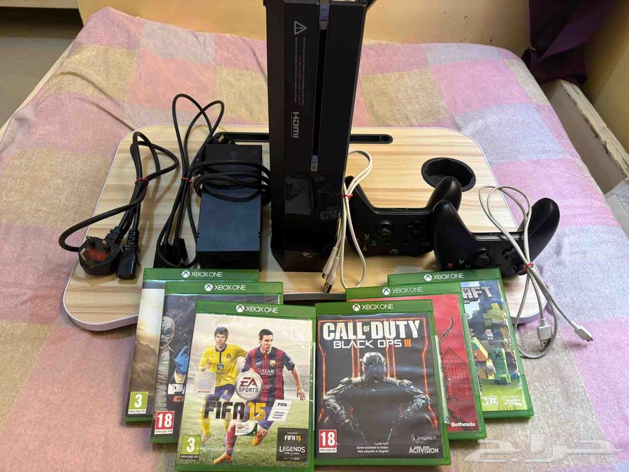 Xbox One device at an amazing price with full box and accessories64562459638914111