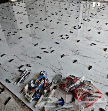 معلم بلاط64168682484867111