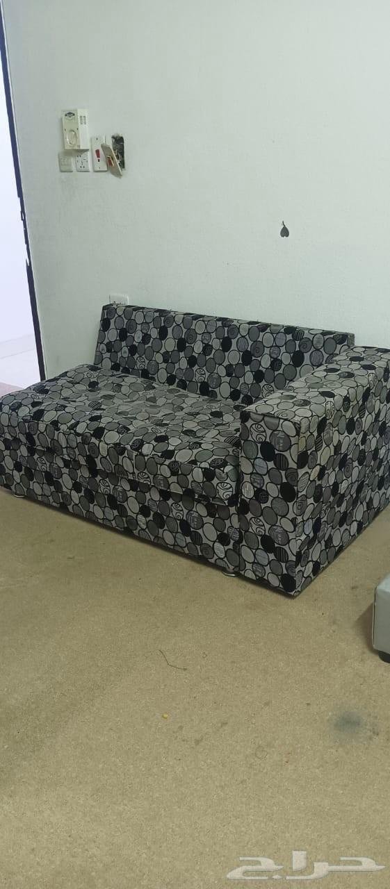 كنب بحاله جيده مجاني لمن يحتاجه64623740941186114