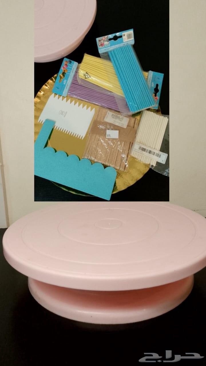 Very clean cake-making tools for sale, simple to use64504173628802113