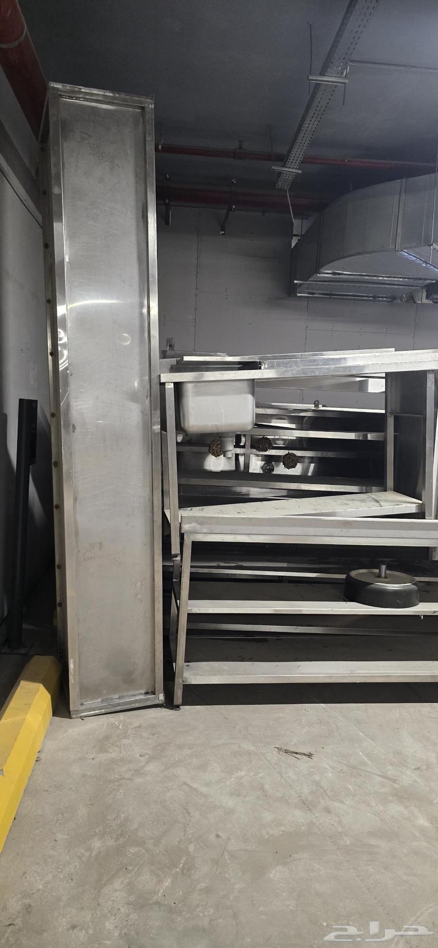 طاولات واحواض مطاعم وارفع معلقه64680236198019112